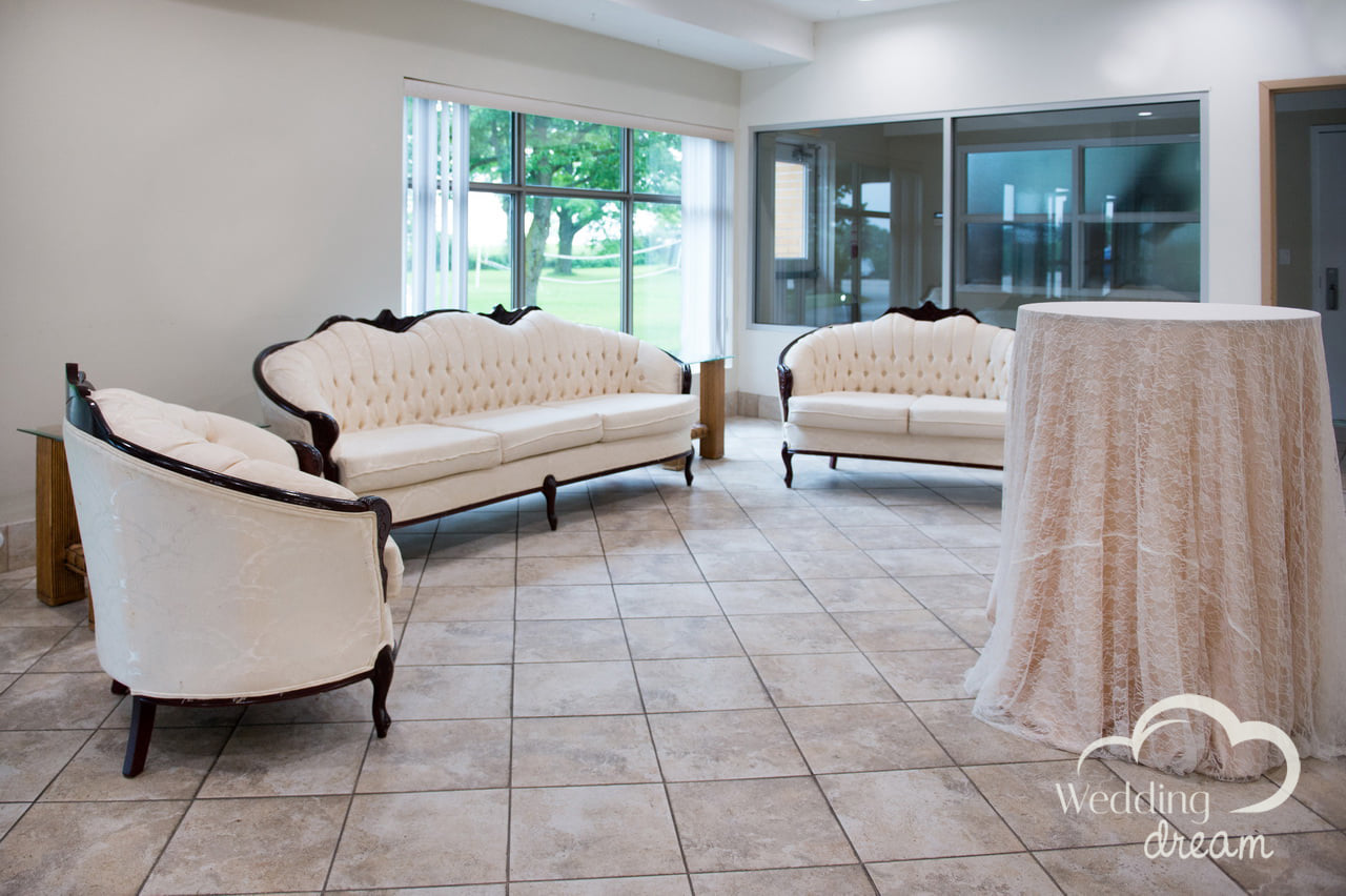 Vintage sofa set